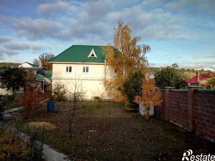 Коттедж/дом Железнодорожная улица, 45