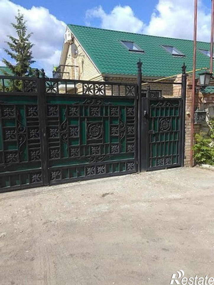 Коттедж/дом Железнодорожная улица, 45