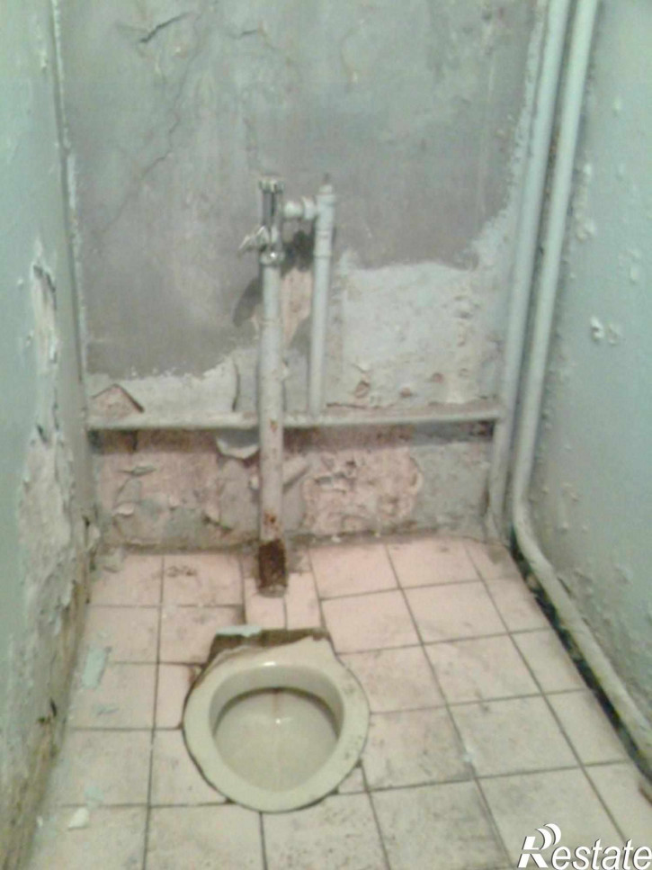 Помещение свободного назначения Революционная улица, 38а
