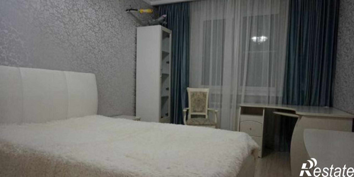 3-комн квартира Яна Полуяна ул, 51