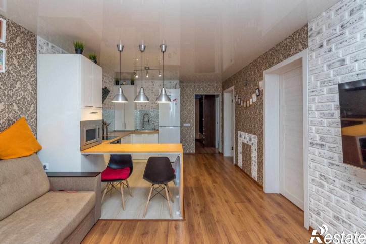 3-комн квартира Черкасская ул, 68