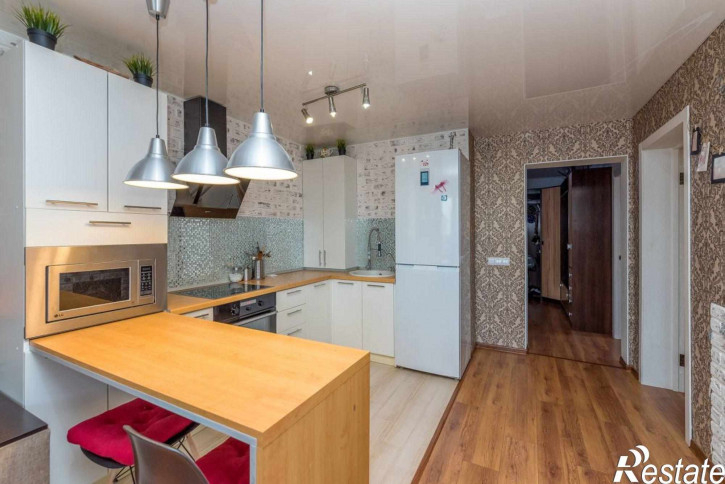 3-комн квартира Черкасская ул, 68