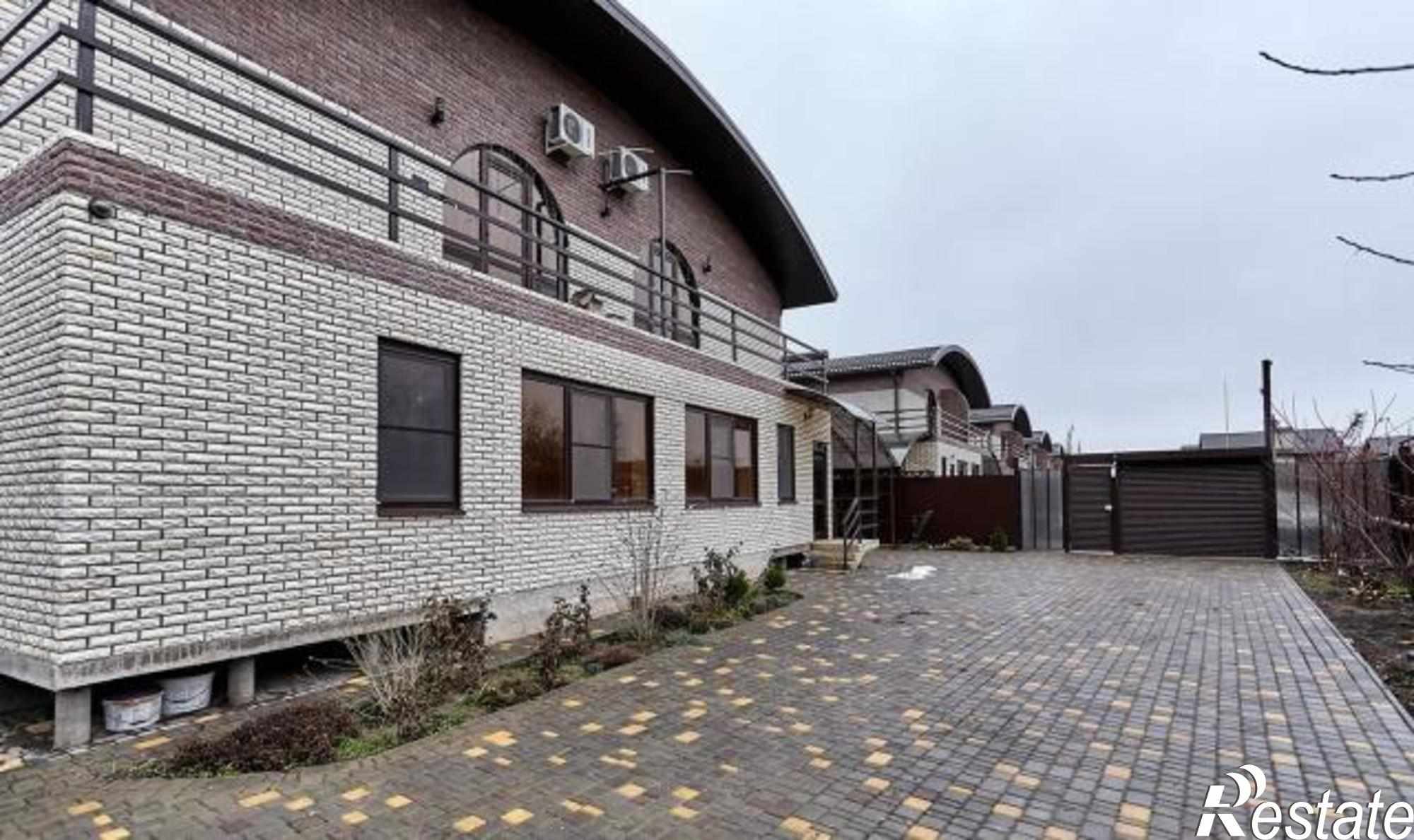 Купить дачу, дом, коттедж за 26 500 000 рублей на Агаркова ул, 26