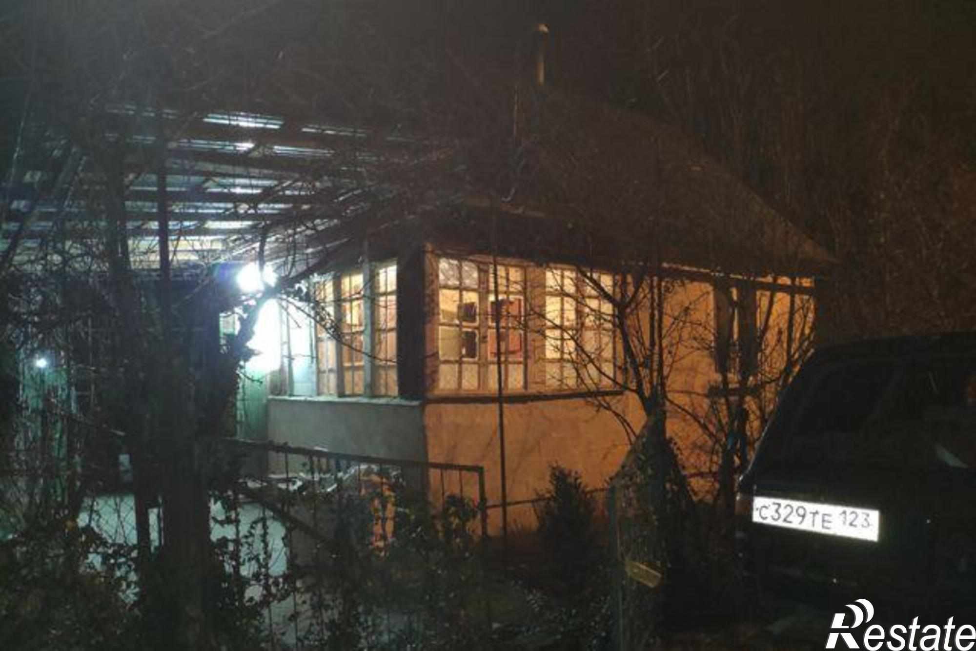Купить дачу, дом, коттедж за 590 000 рублей на Крыжовниковая ул, 12