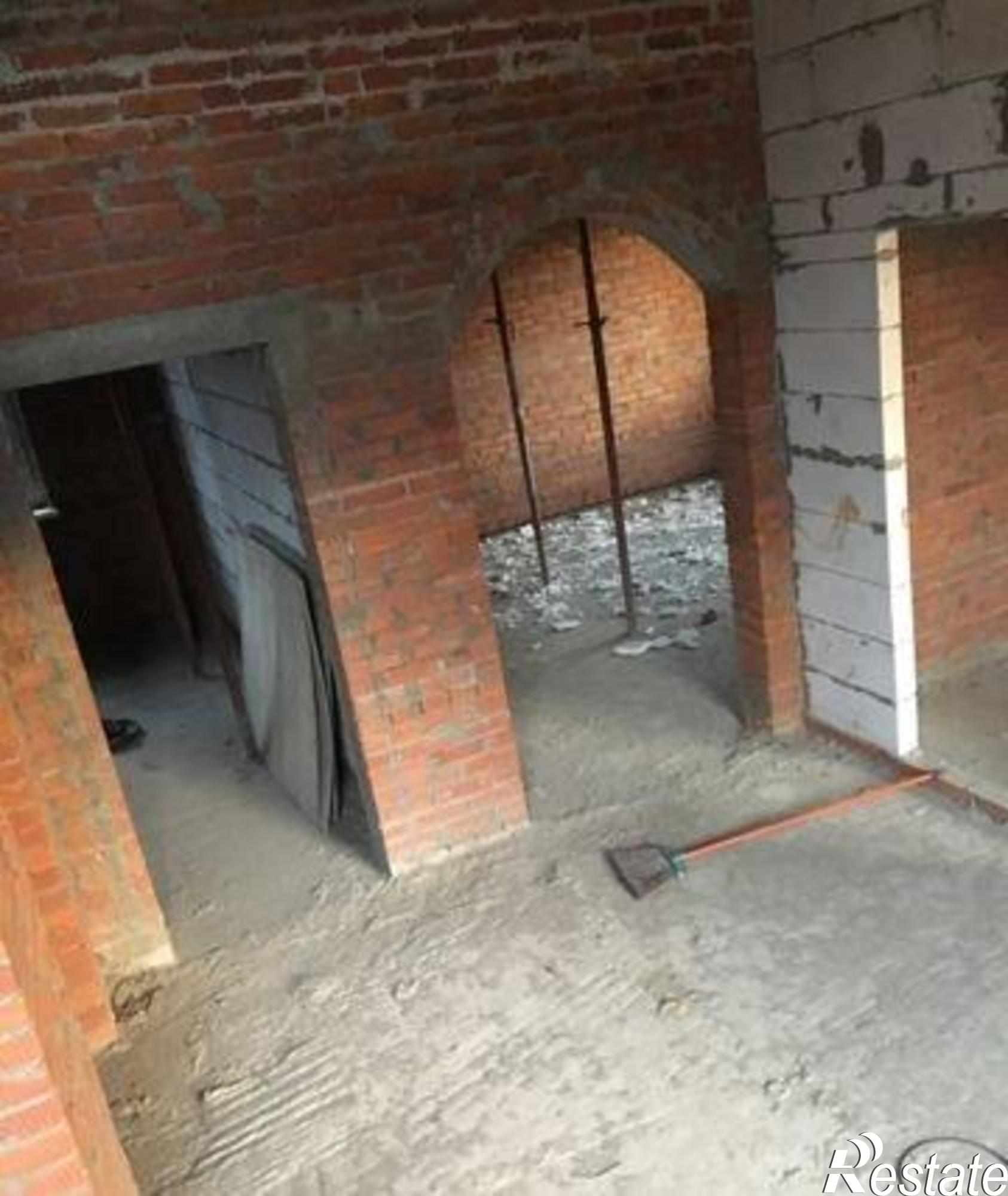 Купить дачу, дом, коттедж за 11 000 000 рублей на Цветочная ул