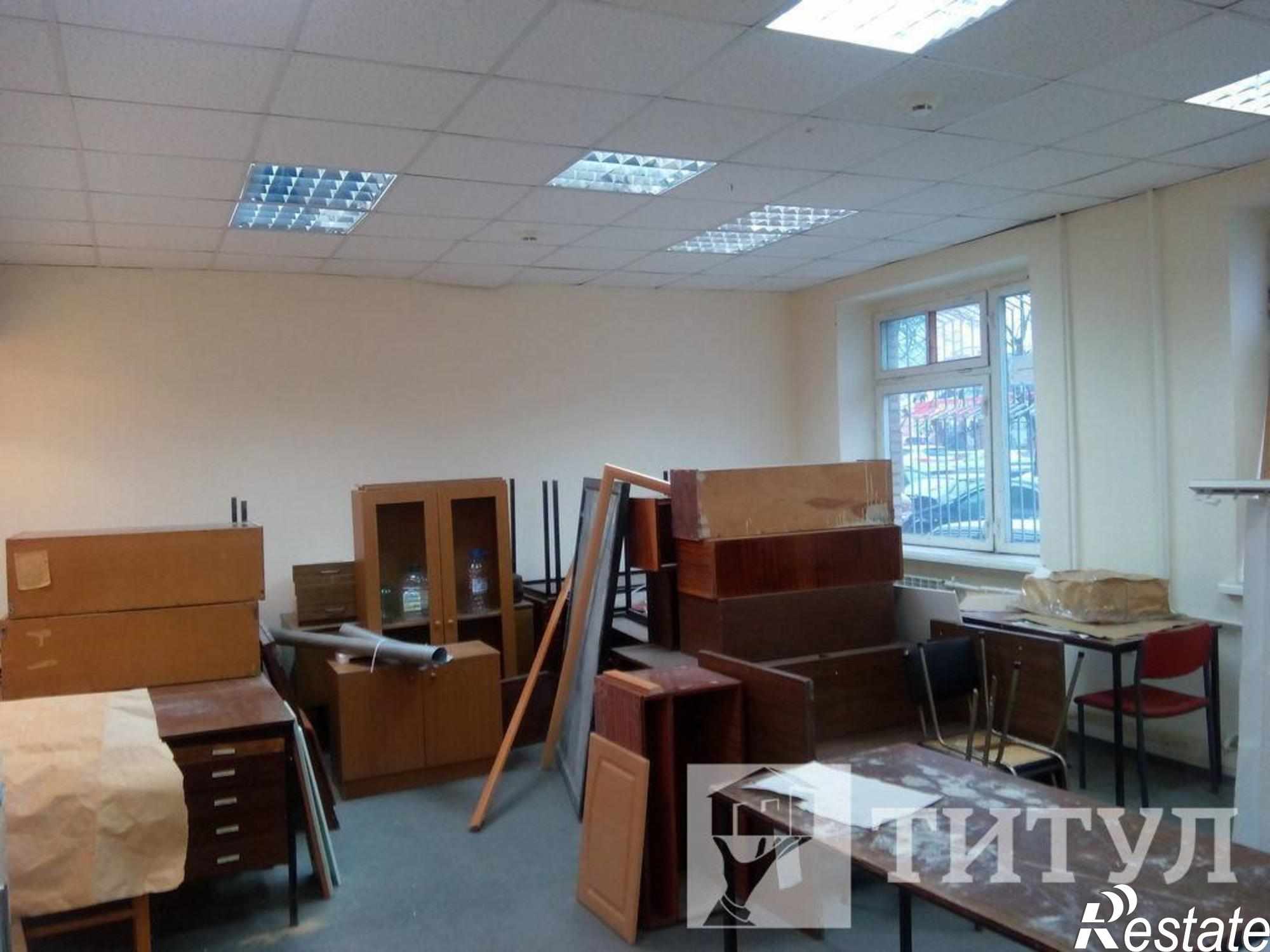 Сдать офис, помещение под офис за 250 000 рублей на Центр, Театральный