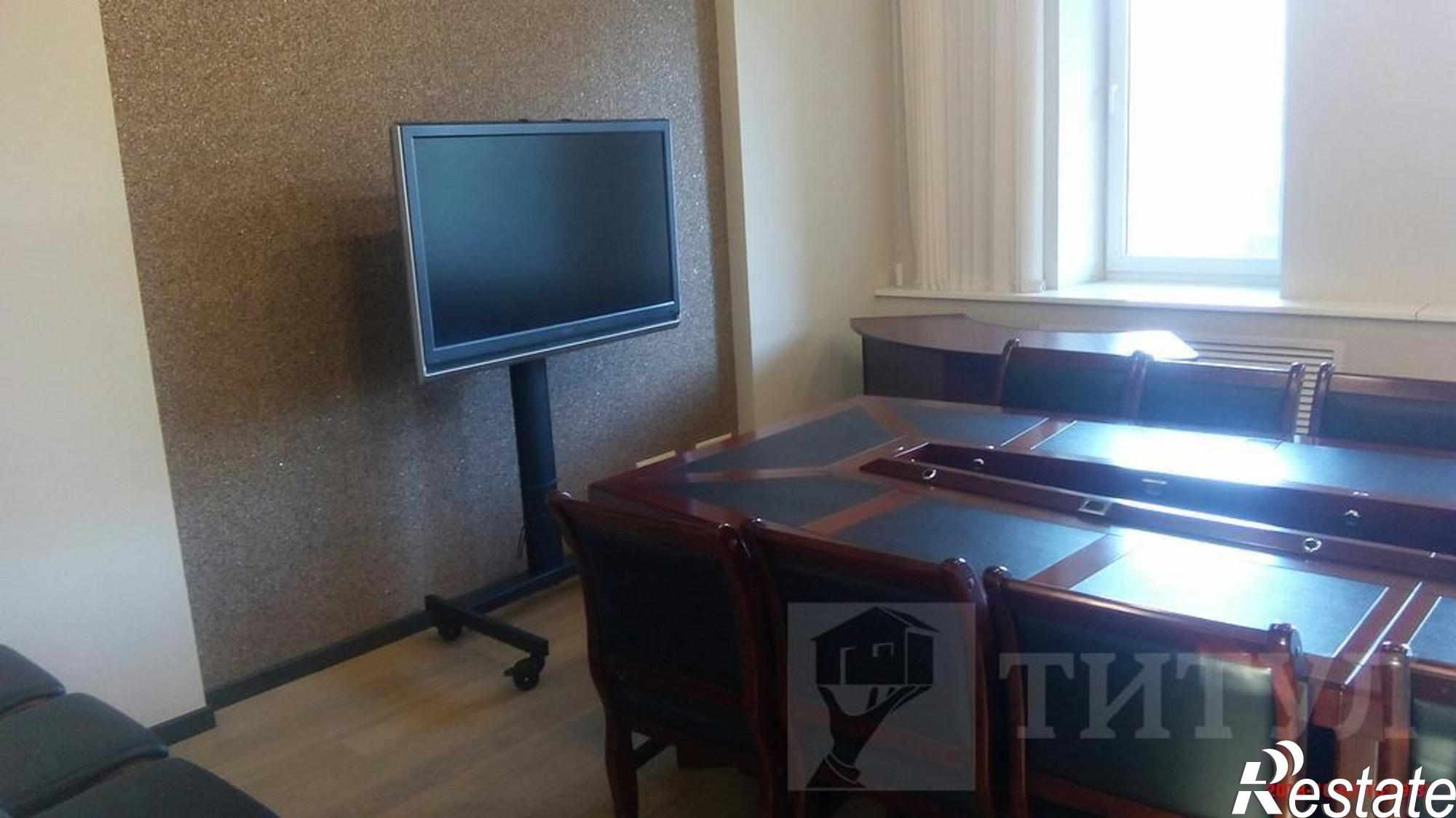 Сдать офис, помещение под офис за 130 000 рублей на Нахичевань, Советская
