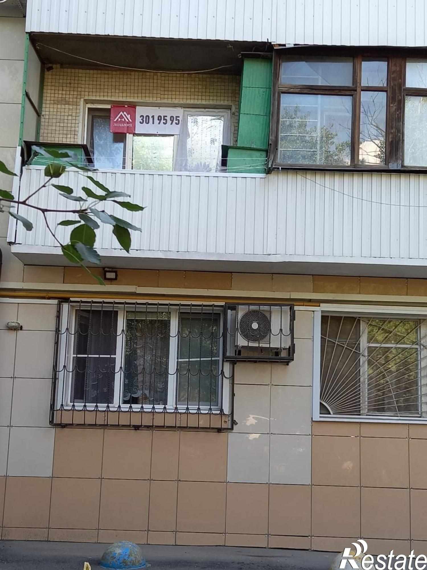 Купить квартиру за 2 400 000 рублей на улица Нансена, 102/122