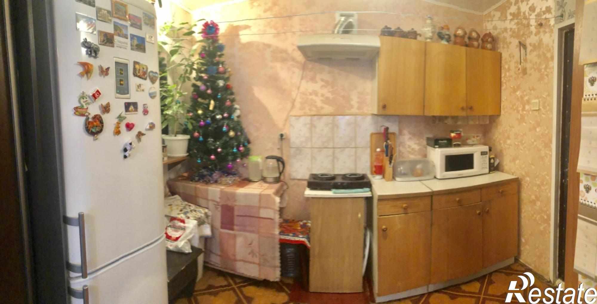 Купить комнату за 690 000 рублей на Белоконской ул, 10