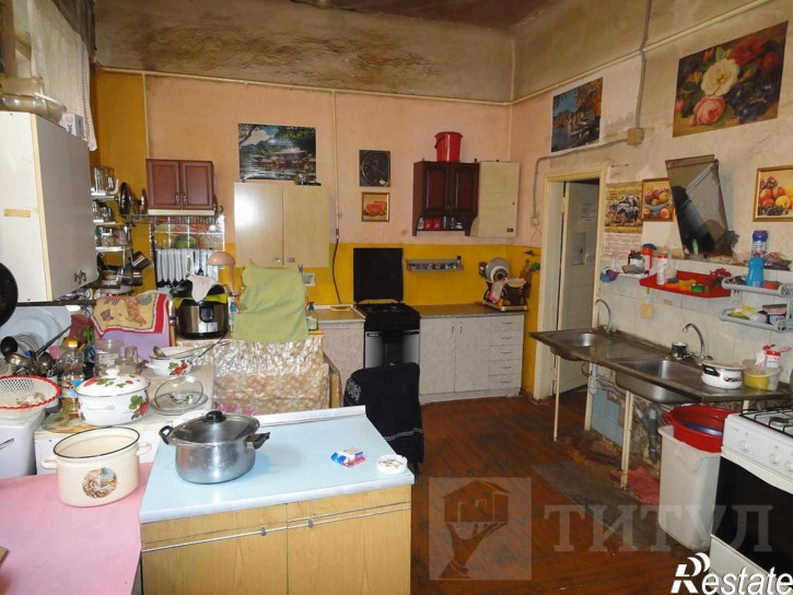 Комната Нахичевань, 1-я Майская