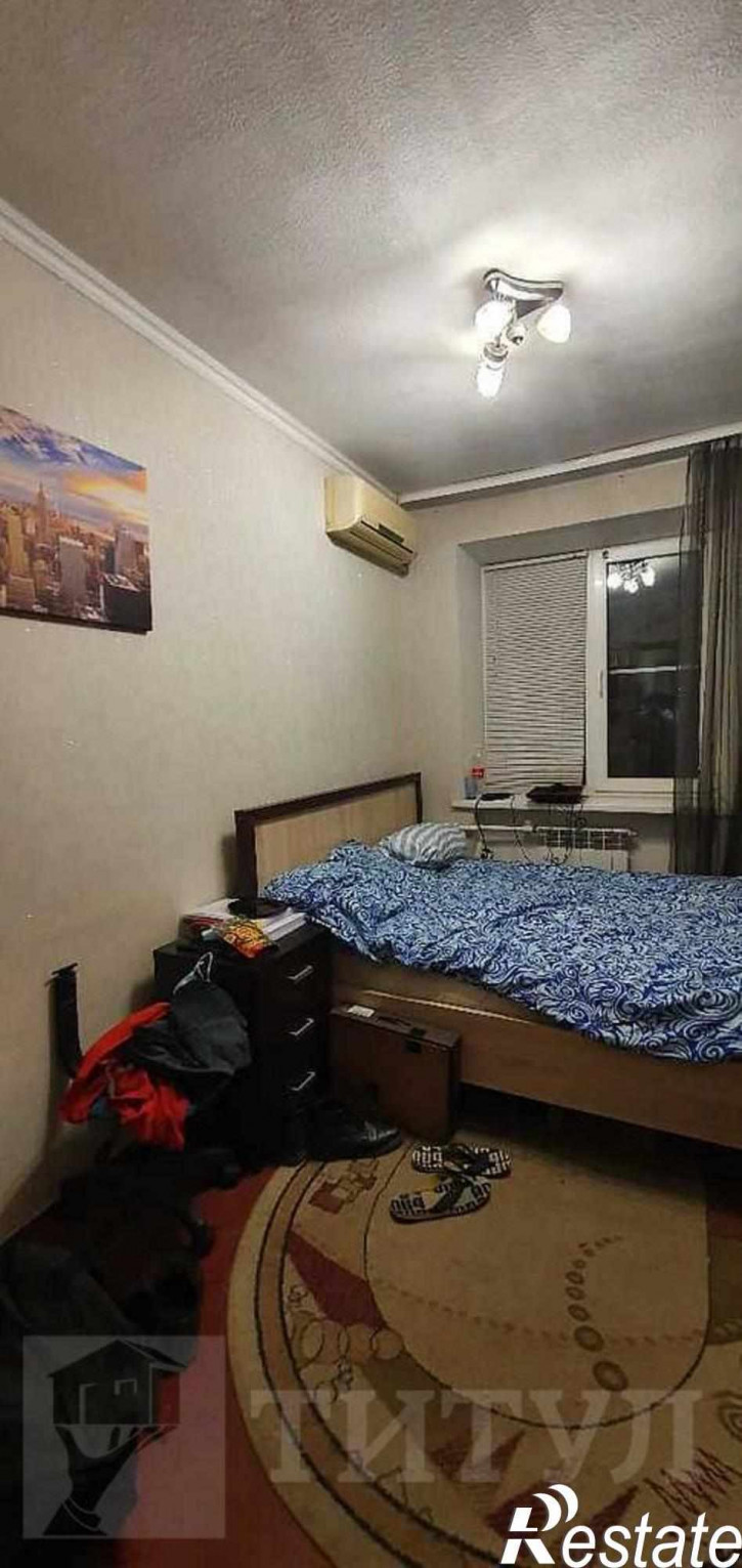 4-комн квартира Чкаловский, Киргизская