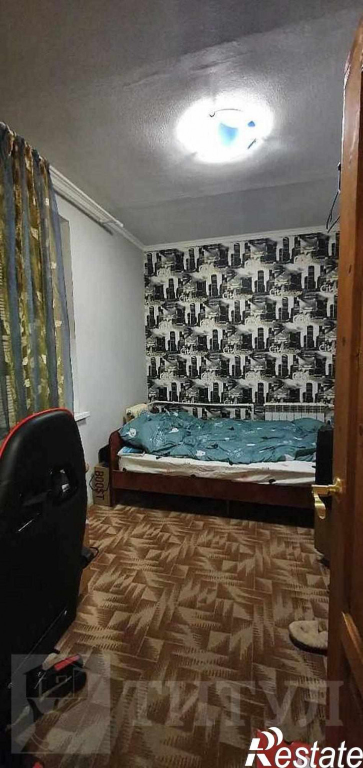 4-комн квартира Чкаловский, Киргизская