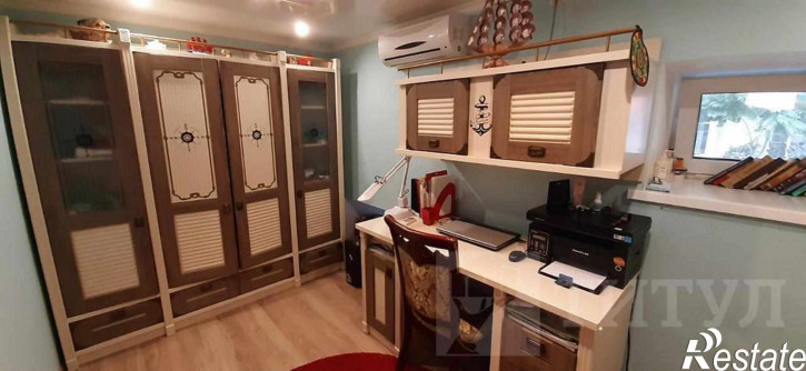 3-комн квартира Центр, Обороны