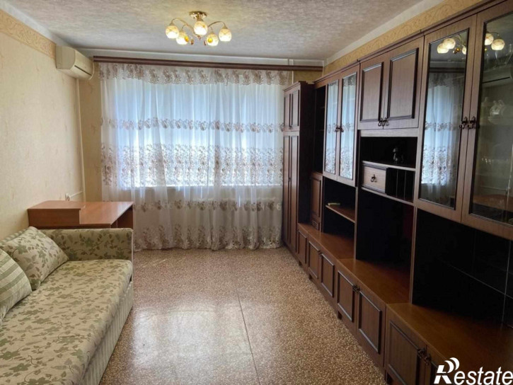 2-комн квартира улица Зорге, 27/4