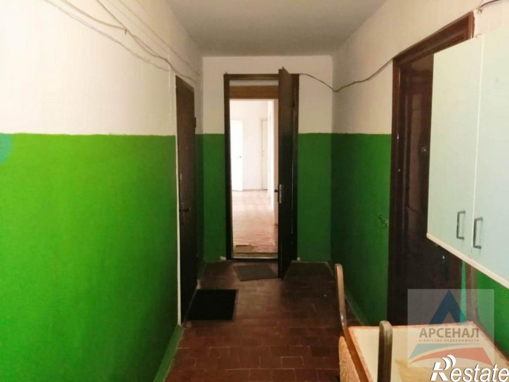 3-комн квартира Октябрьская ул, 18