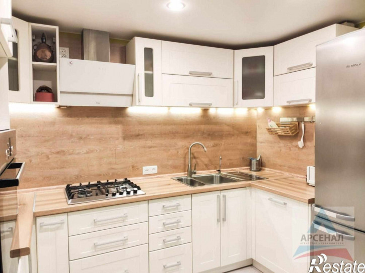 2-комн квартира Советская ул, 32