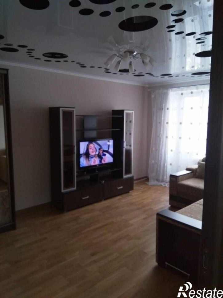 3-комн квартира ул. Шолохова,93