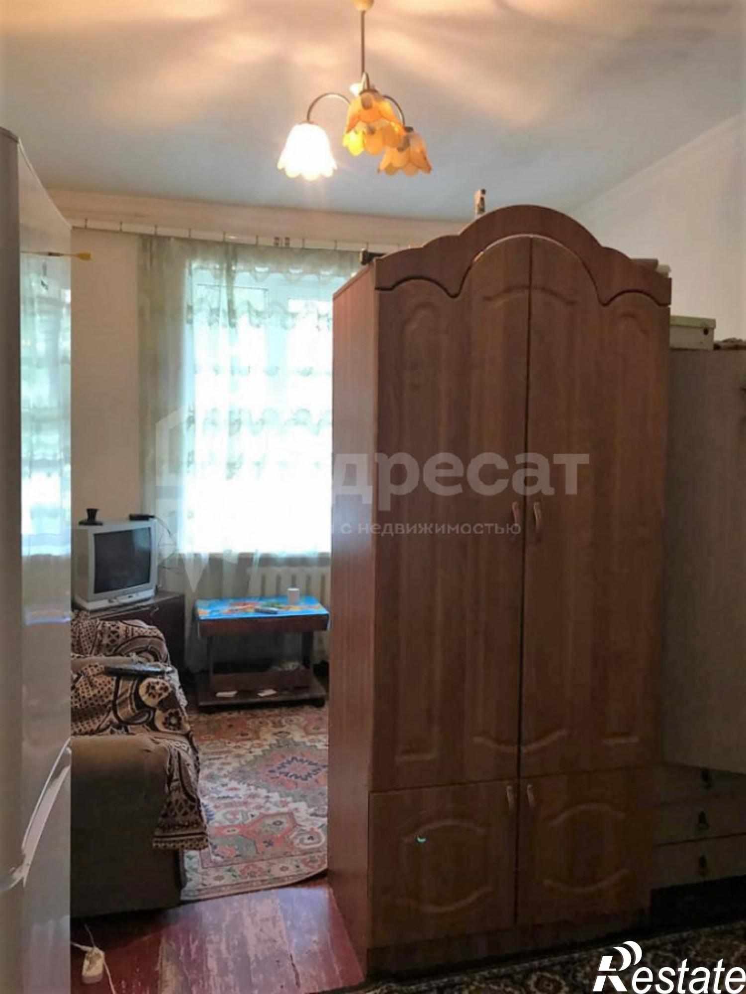 Купить комнату за 550 000 рублей на ул. 40 лет ВЛКСМ,  д.14