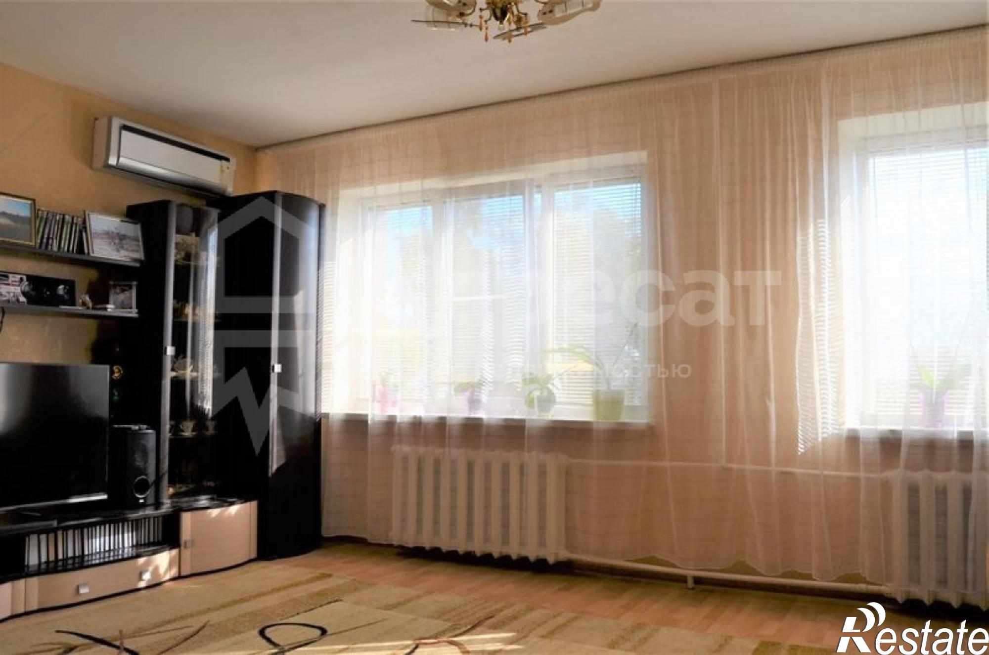 Купить дачу, дом, коттедж за 18 000 000 рублей на ул. Академика Палладина