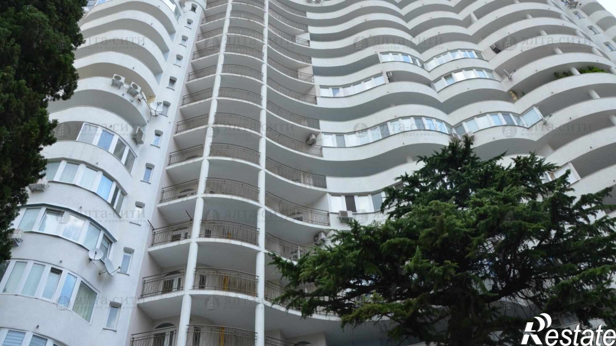 Купить квартиру за 25 894 600 рублей на Таврическая ул., 2