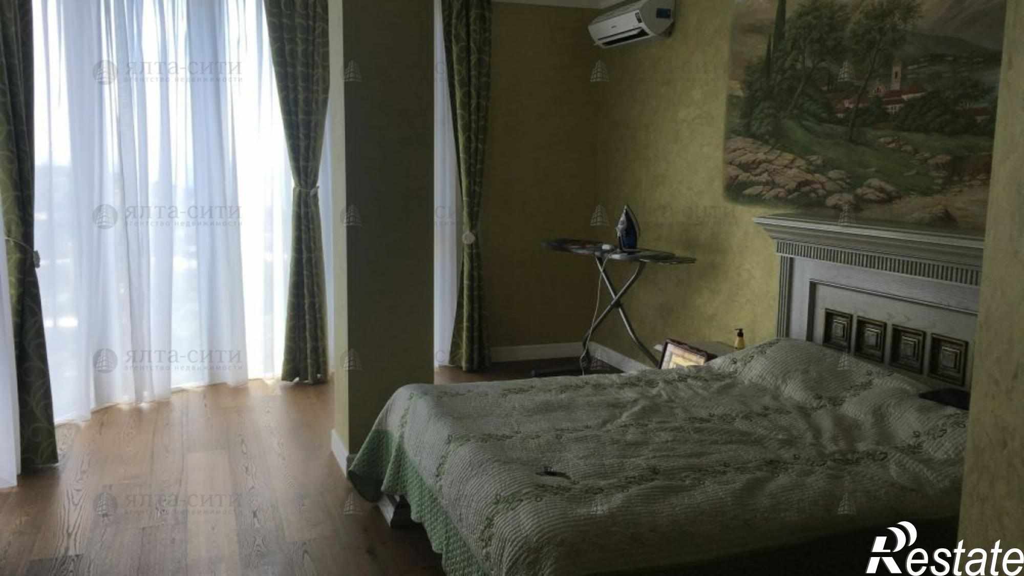 Купить квартиру за 21 578 800 рублей на Радужная ул., 2
