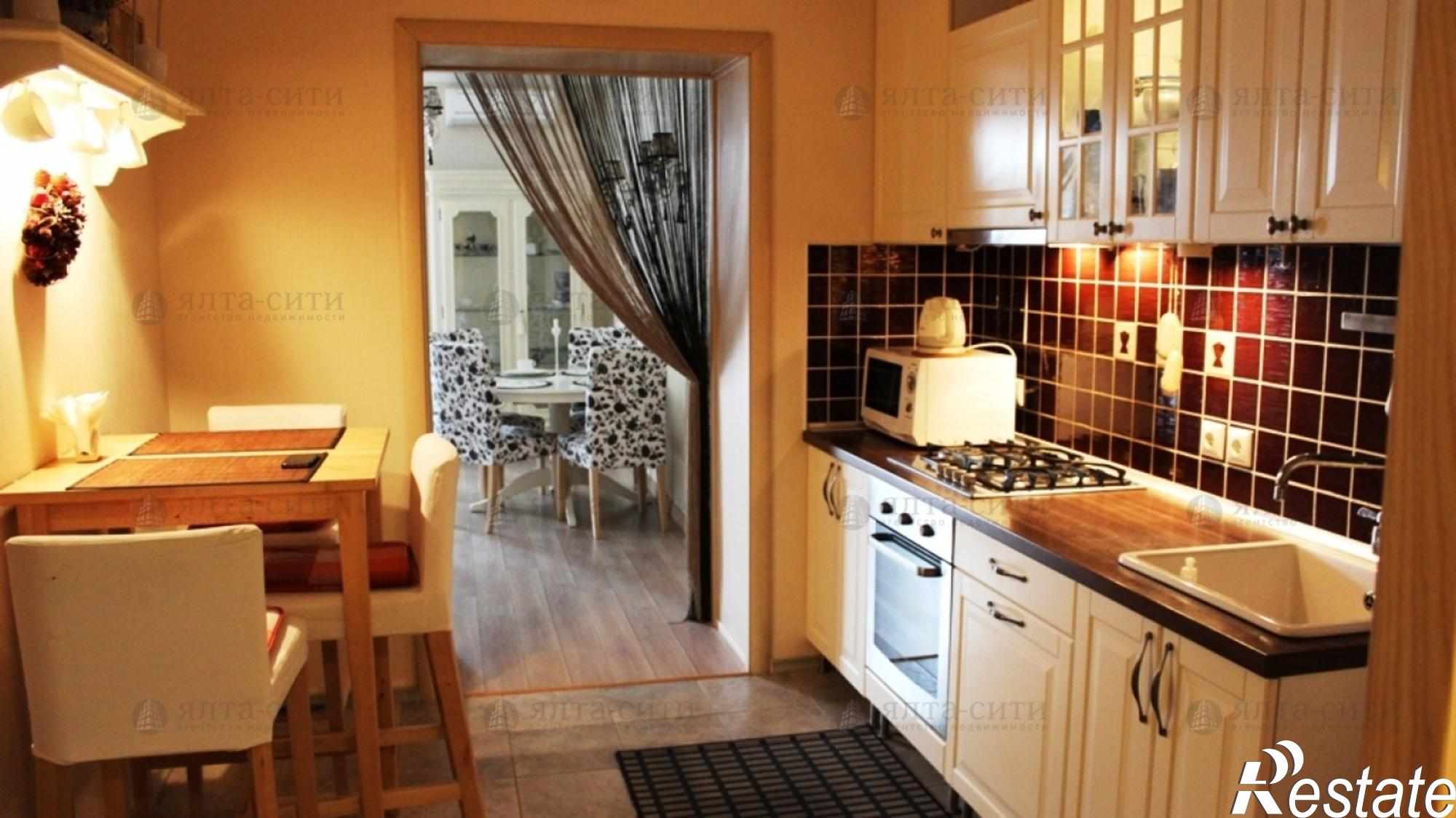 Купить квартиру за 9 304 020 рублей на Алупкинское шоссе ул., 44