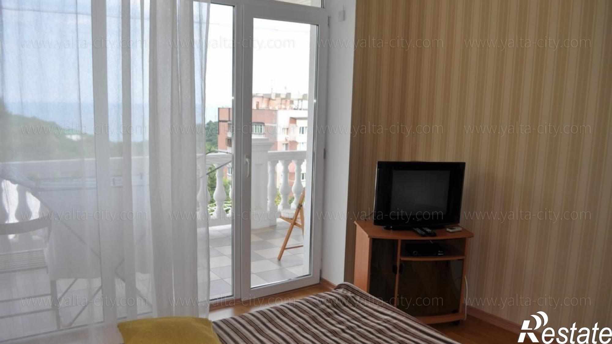Купить дачу, дом, коттедж за 15 750 000 рублей на Алупкинское шоссе ул., 28