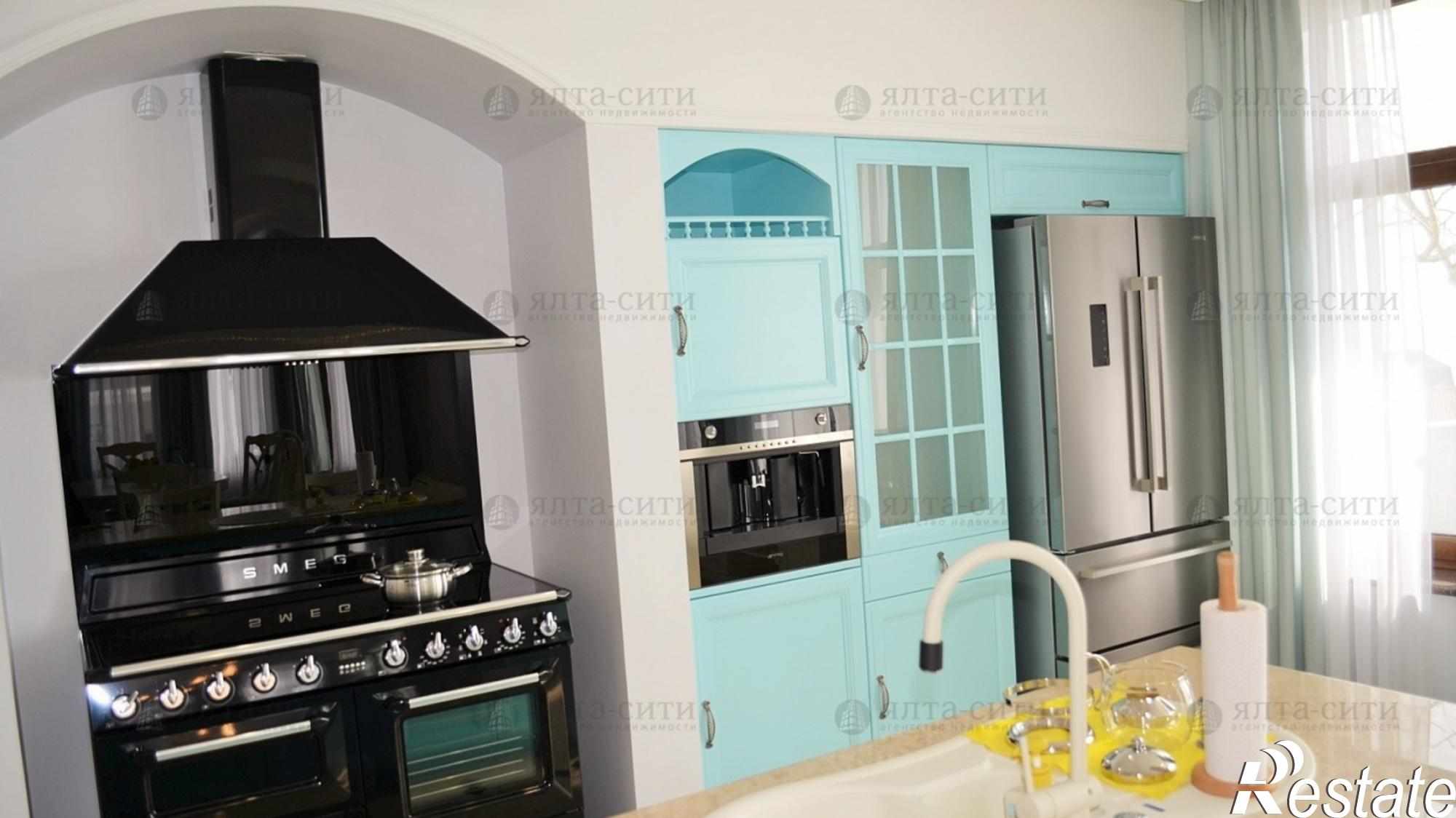 Купить дачу, дом, коттедж за 298 000 000 рублей на Безымянная ул.