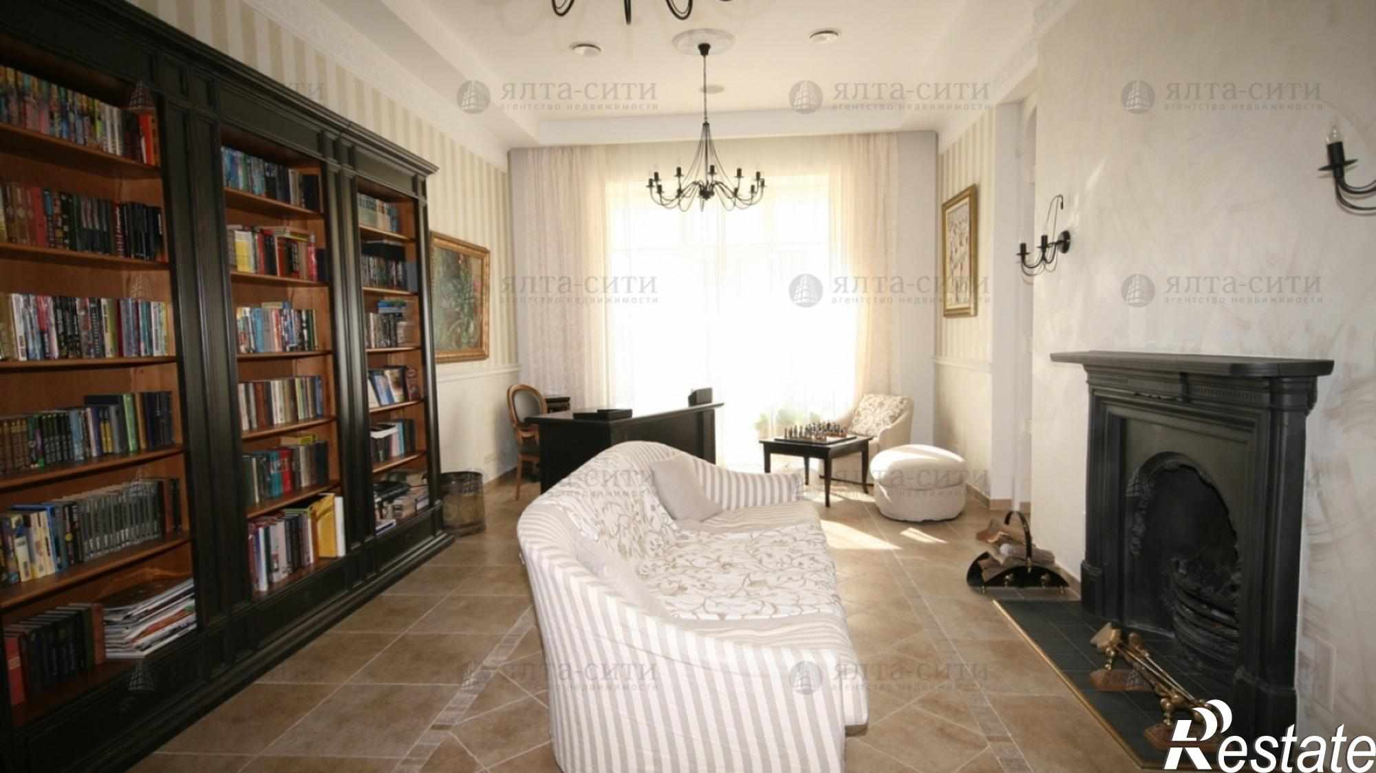 Купить дачу, дом, коттедж за 172 631 000 рублей на Севастопольское ш., 45