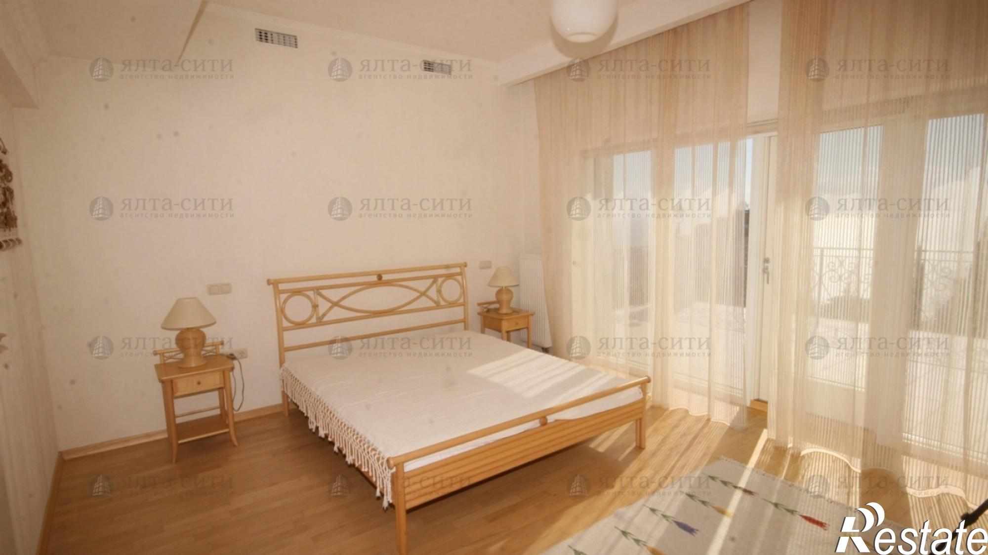 Купить дачу, дом, коттедж за 172 631 000 рублей на Севастопольское ш., 45