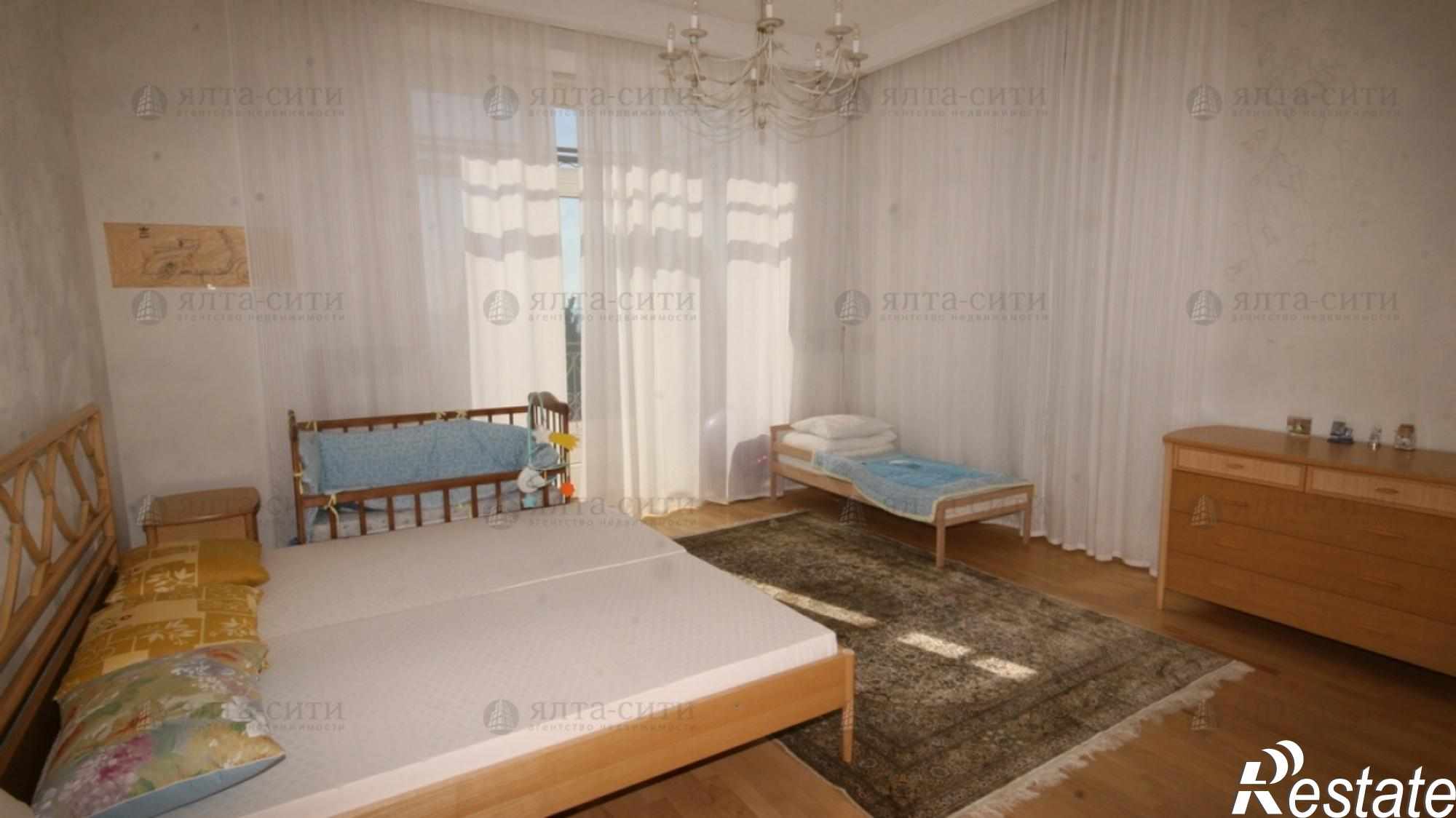 Купить дачу, дом, коттедж за 172 631 000 рублей на Севастопольское ш., 45