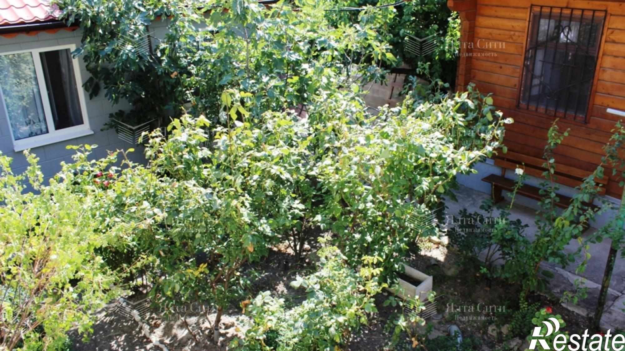 Купить дачу, дом, коттедж за 49 435 200 рублей на Космонавтов ул., 28