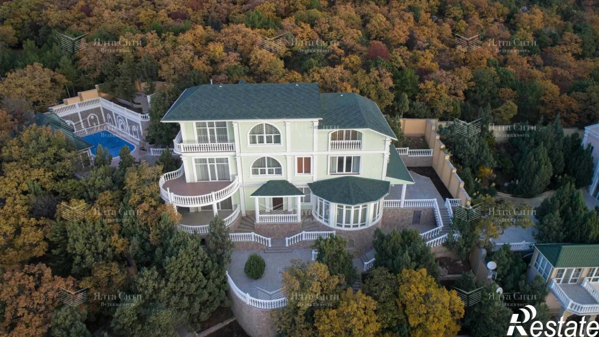 Купить дачу, дом, коттедж за 295 000 000 рублей на Лесная ул., 18