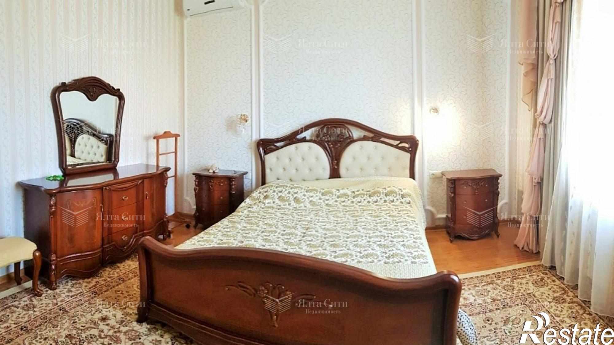 Купить дачу, дом, коттедж за 100 334 000 рублей на Ялтинская ул.