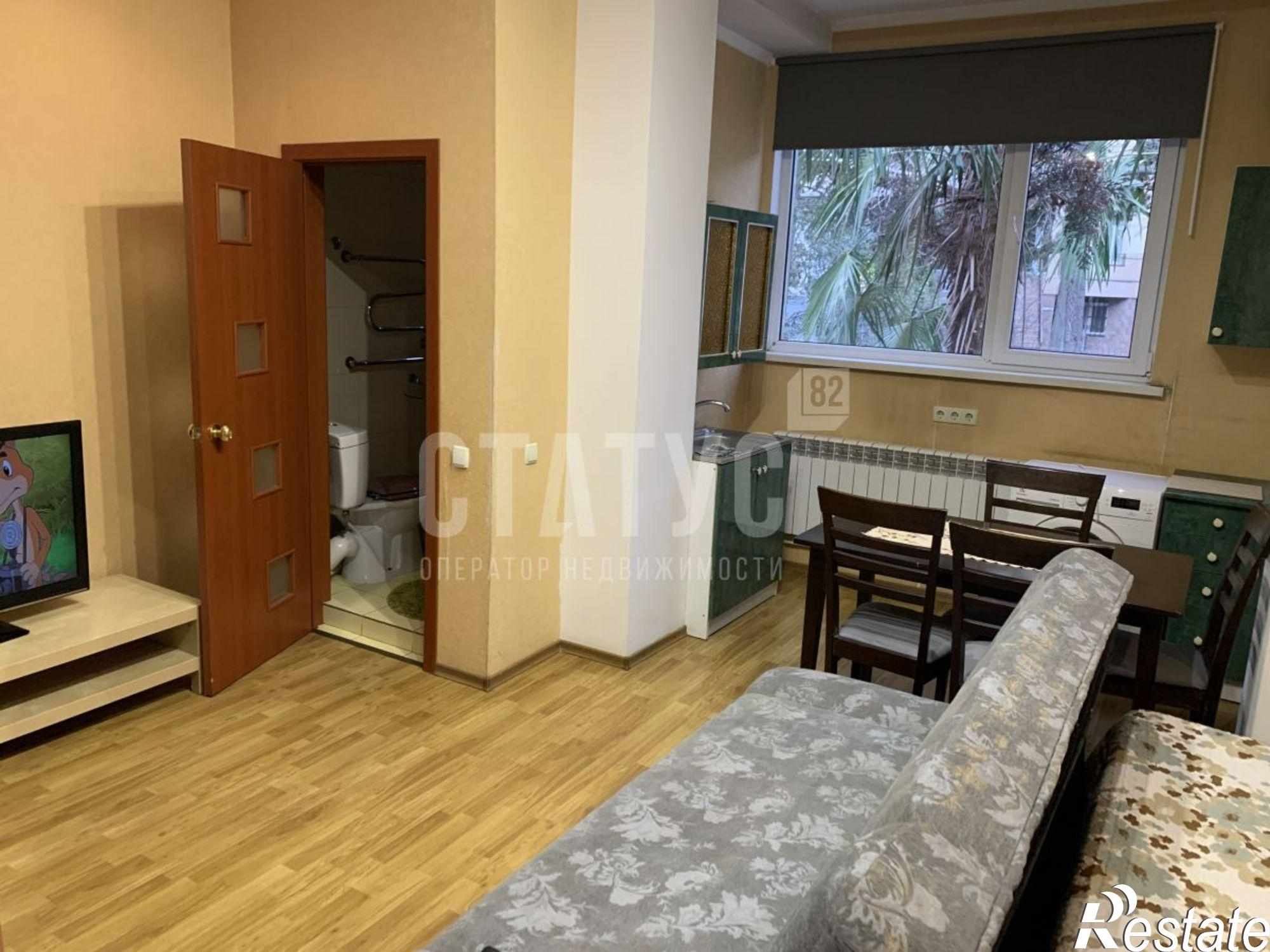 Сдать квартиру за 32 999 рублей на Кирова ул, 10