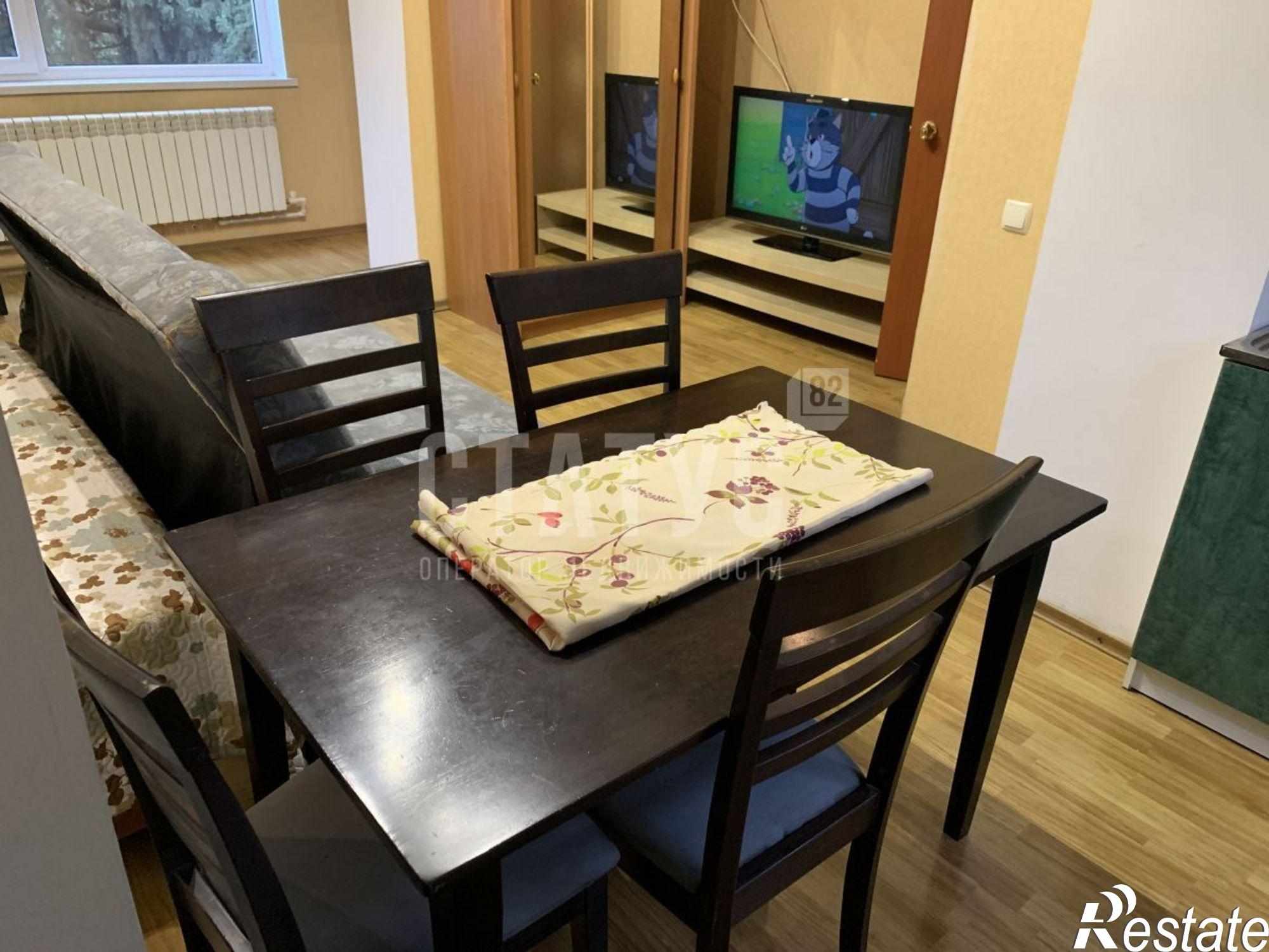 Сдать квартиру за 32 999 рублей на Кирова ул, 10