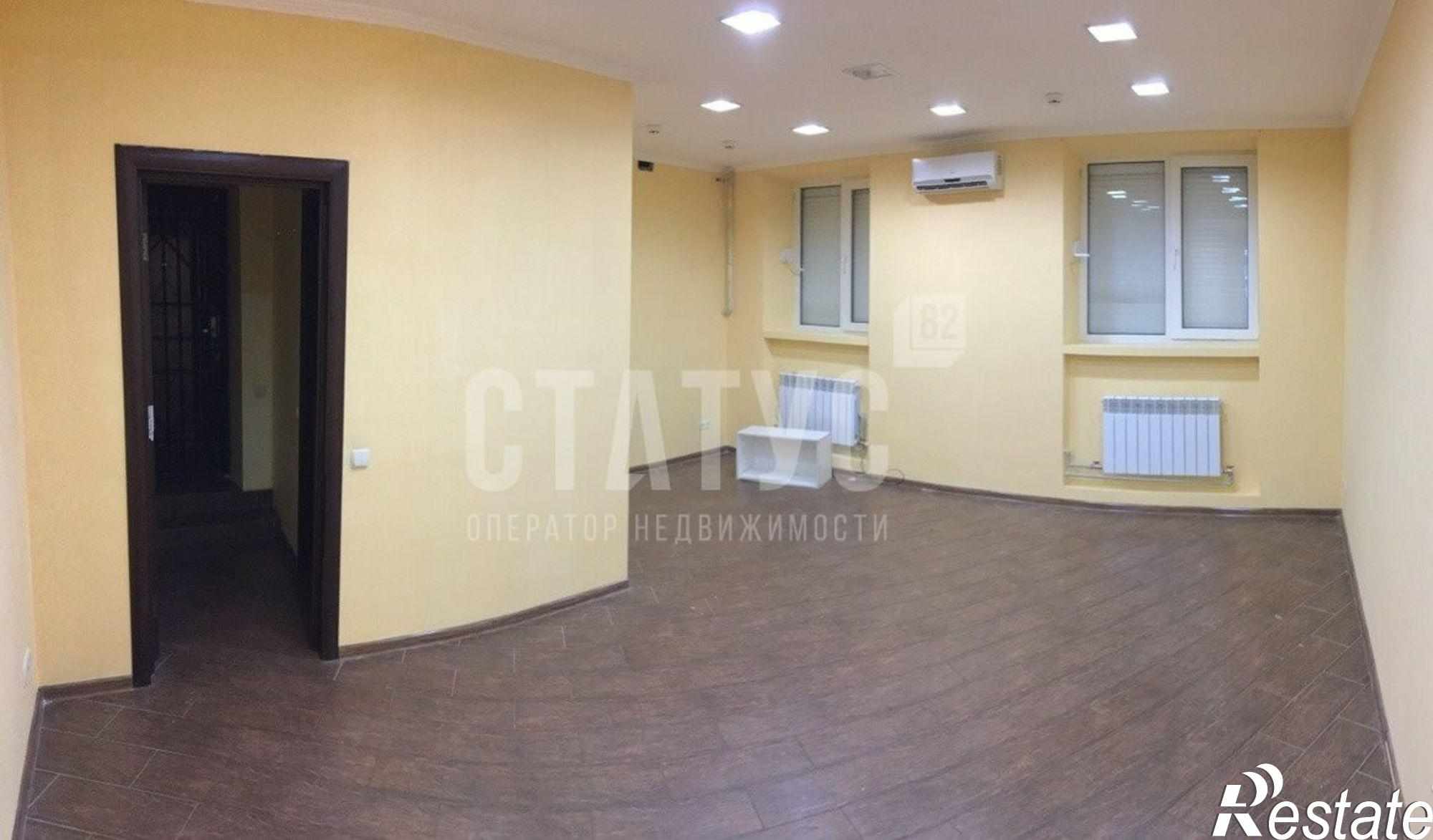 Сдать торговое помещение за 75 000 рублей на Московская ул, 37