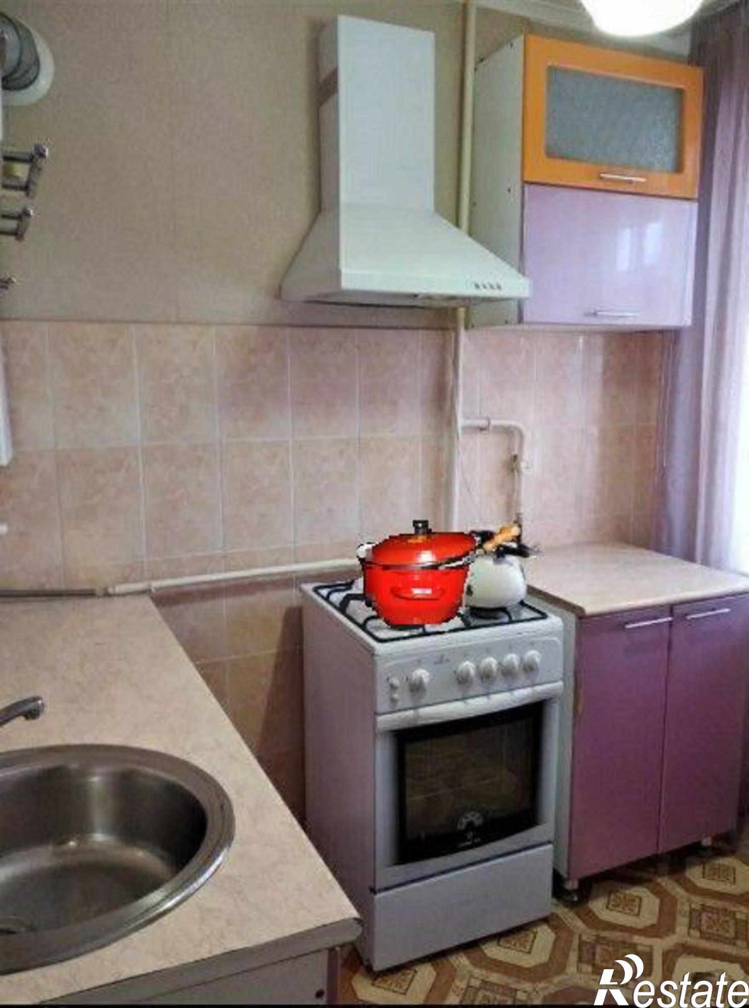 Купить квартиру за 3 000 000 рублей на Центральный район, 9