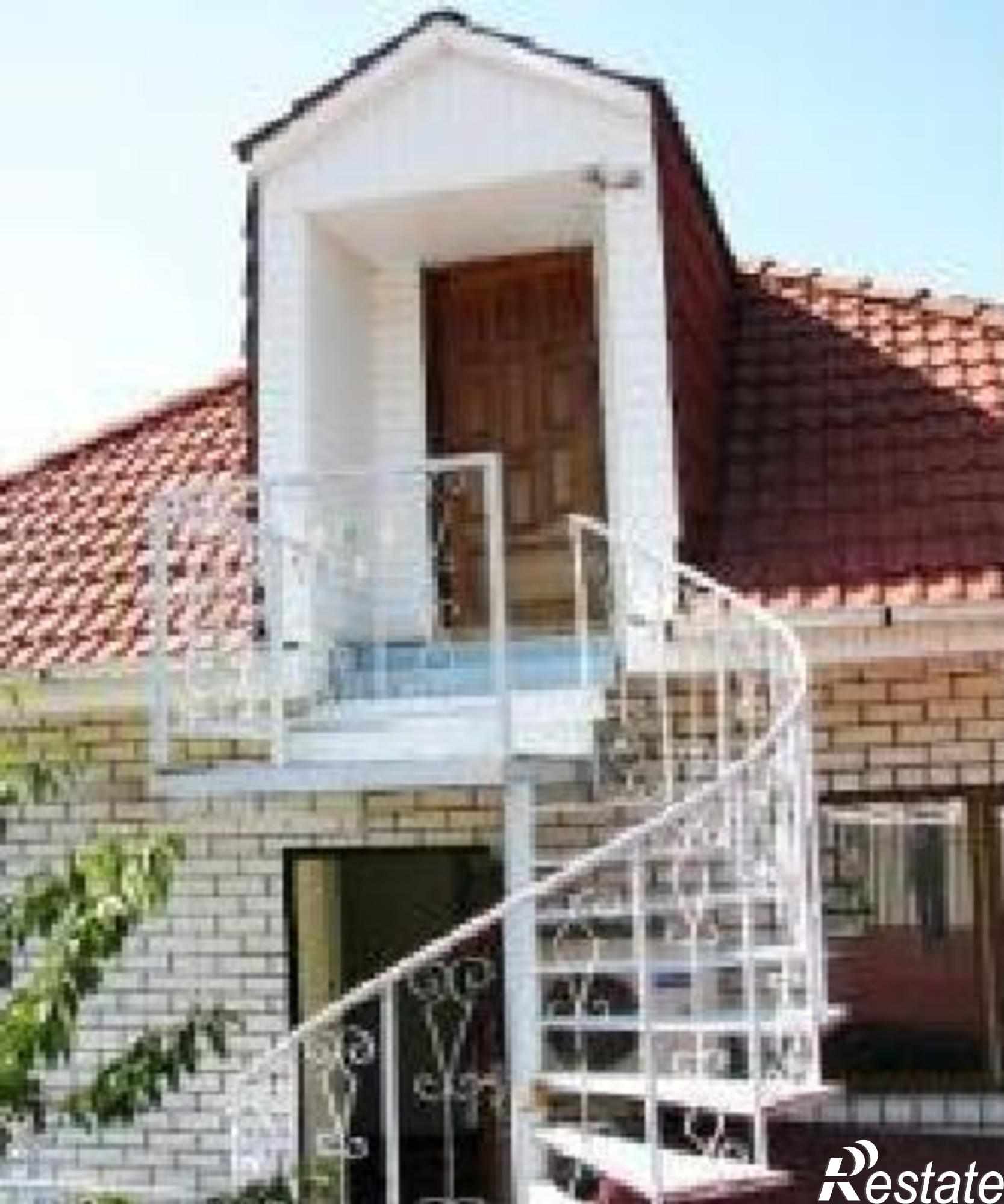 Купить дачу, дом, коттедж за 15 000 000 рублей на п. Сукко