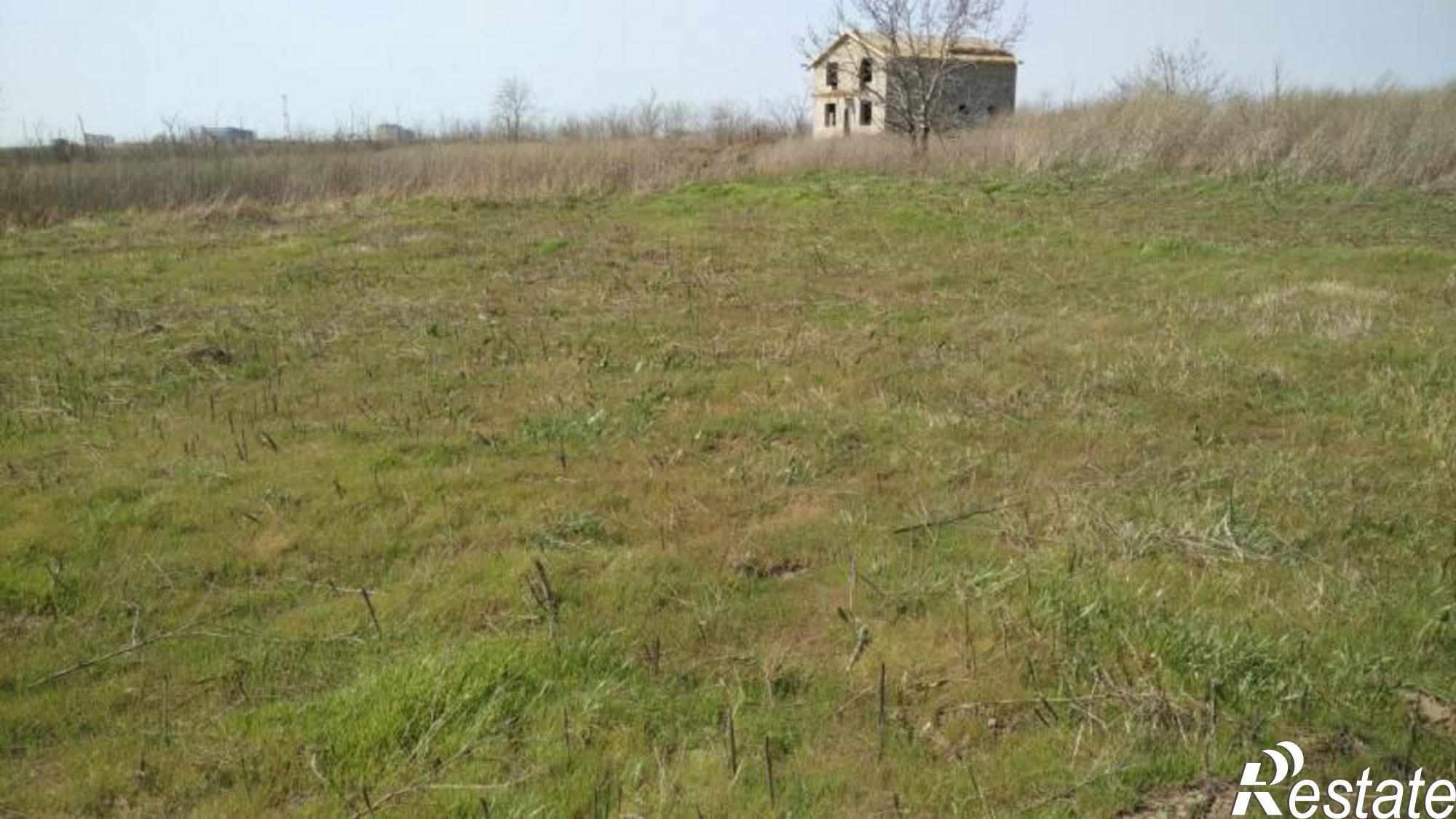 Купить землю, земельный участок за 1 200 000 рублей на п. Пятихатки
