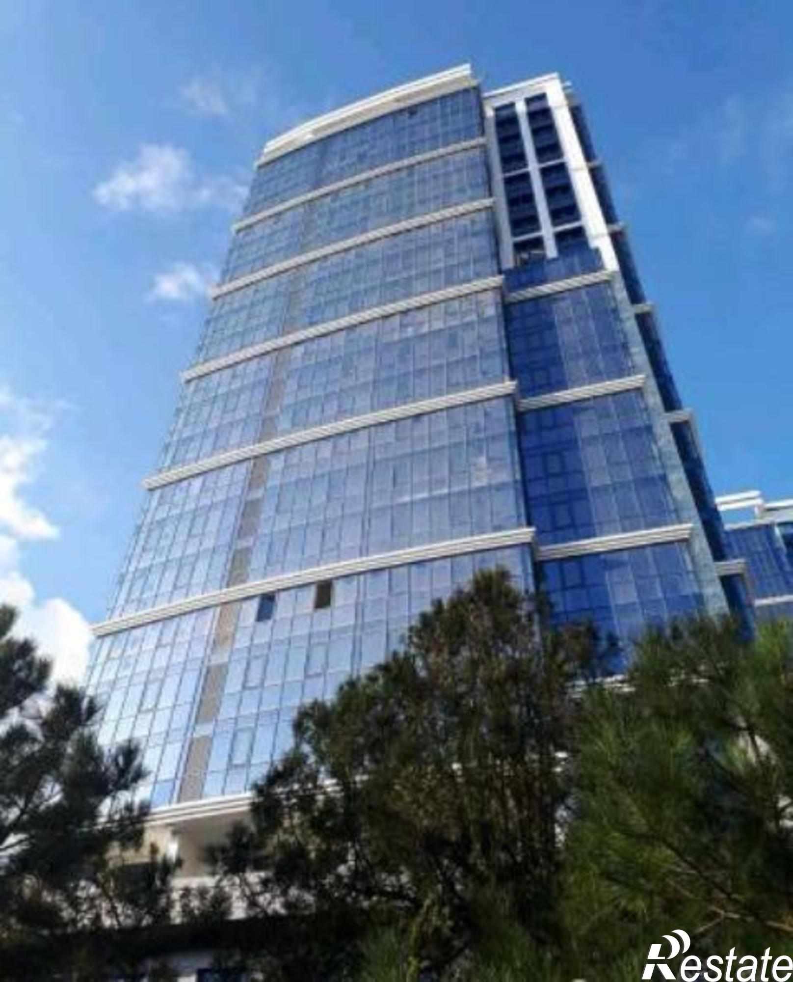 Купить квартиру за 10 900 000 рублей на Центральный район, 8