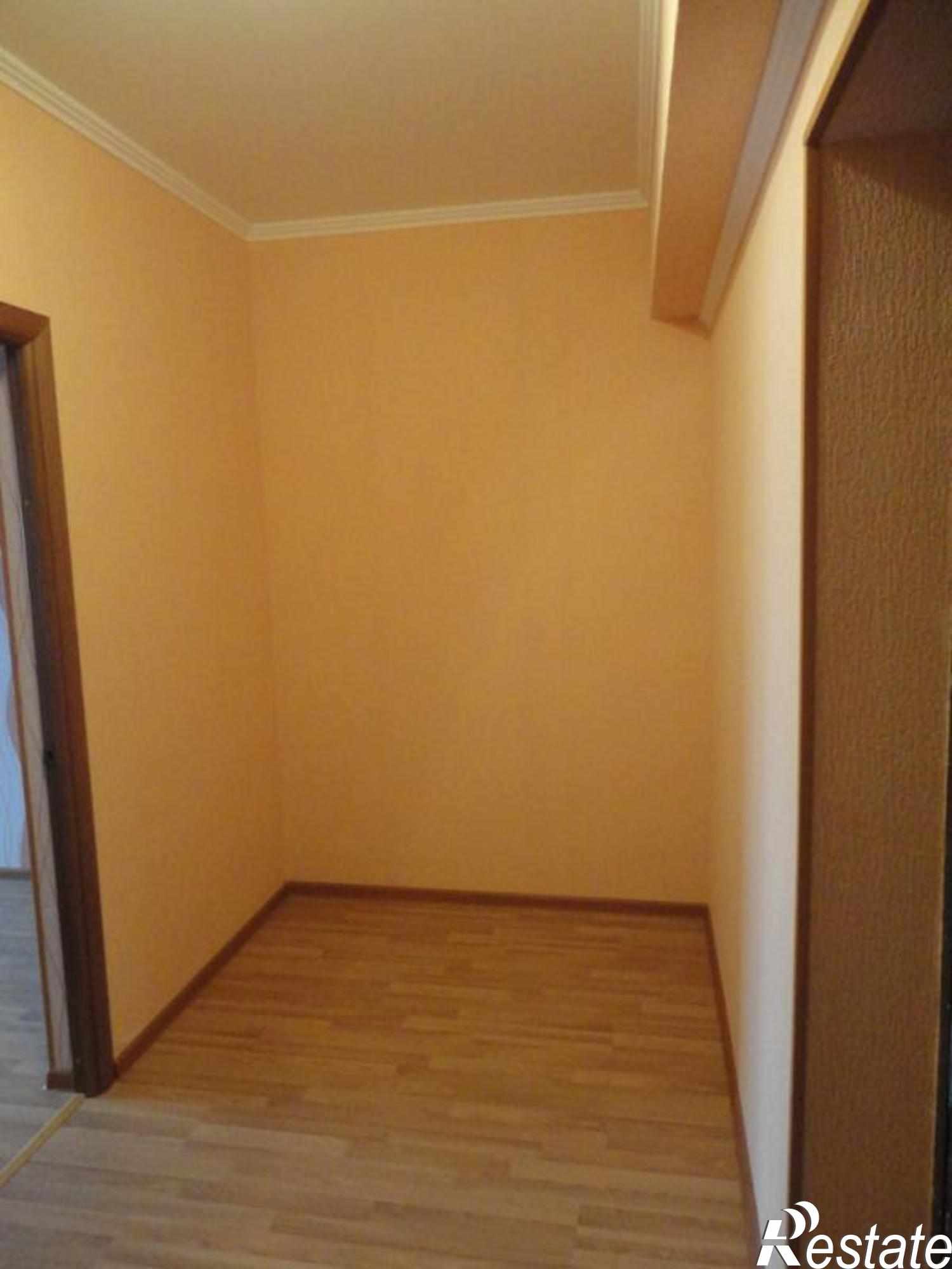Купить квартиру за 3 000 000 рублей на Центральный район, 7