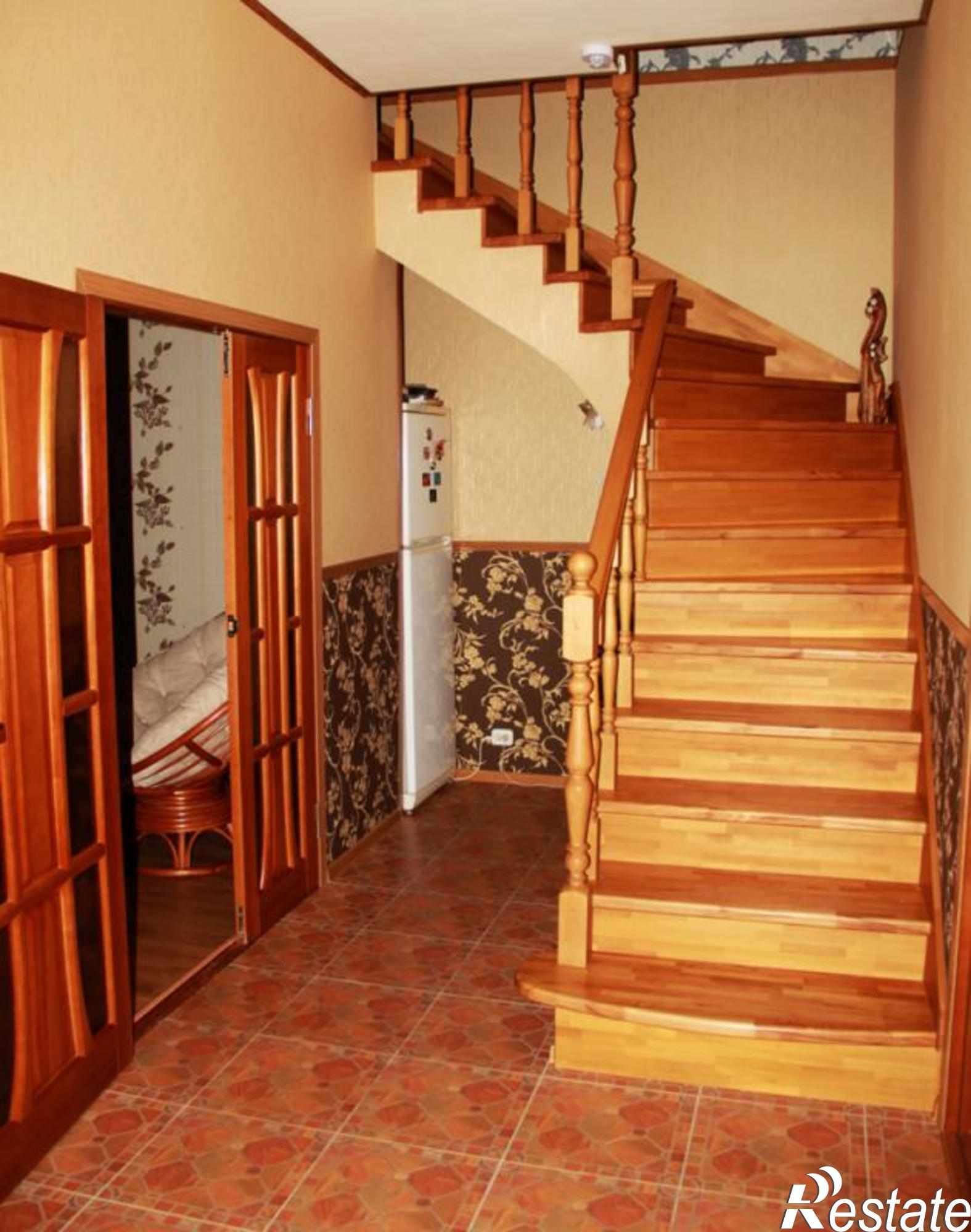 Купить дачу, дом, коттедж за 10 100 000 рублей на станица Анапская
