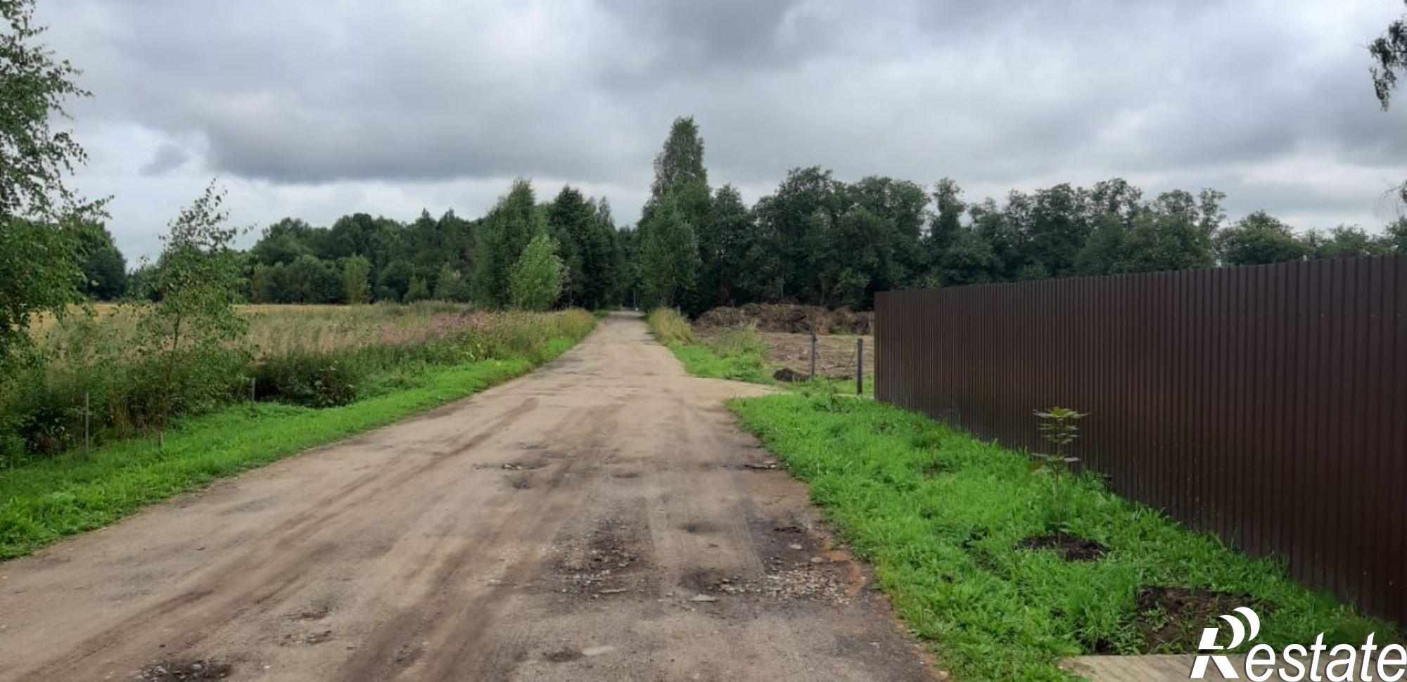 Купить землю, земельный участок за 350 000 рублей на Ярославская обл, Ярославский р-н, деревня Кузнечиха (Глебовский с.о.)