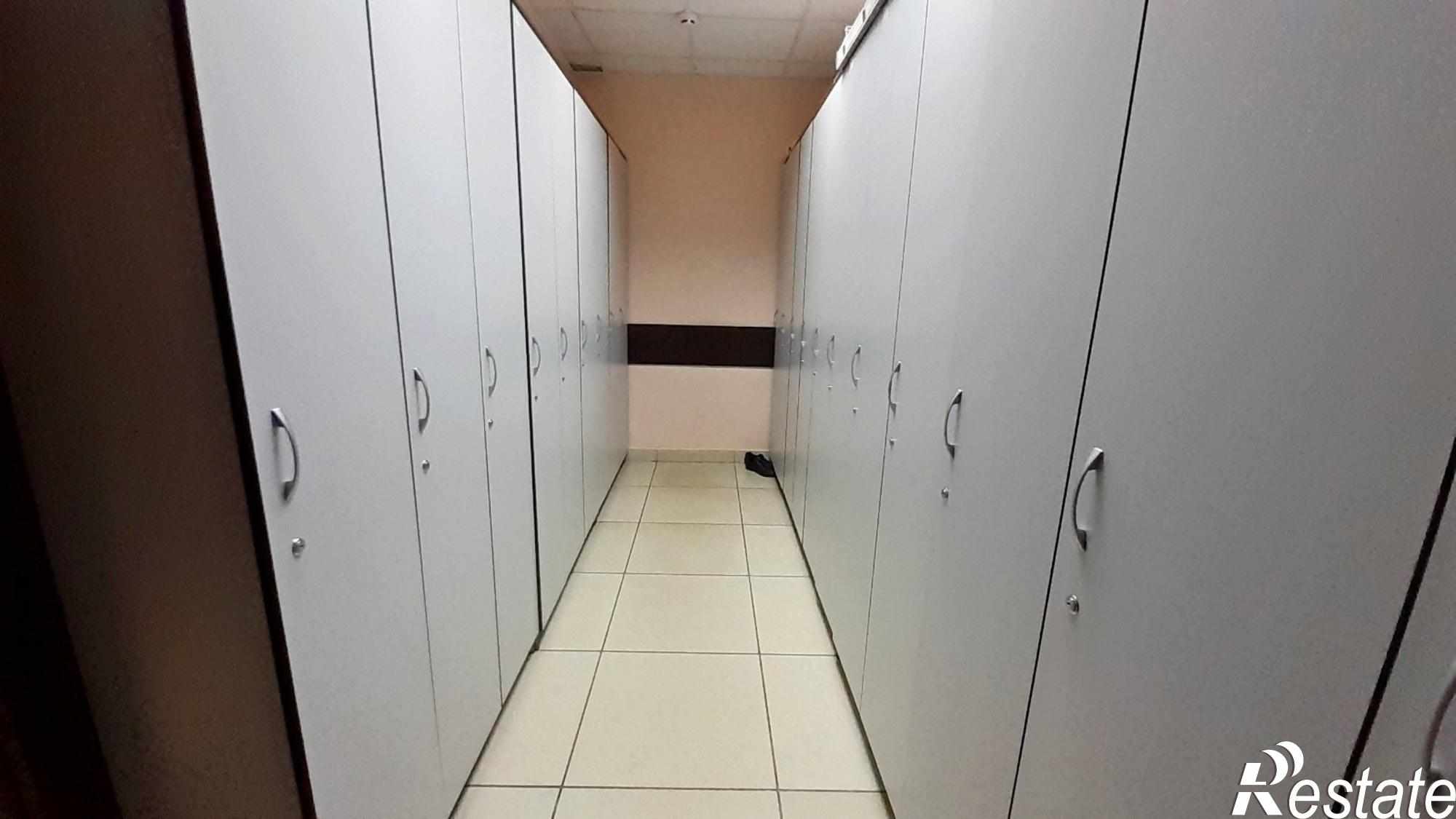 Сдать офис, помещение под офис за 305 000 рублей на А.С.Большева ул., 5