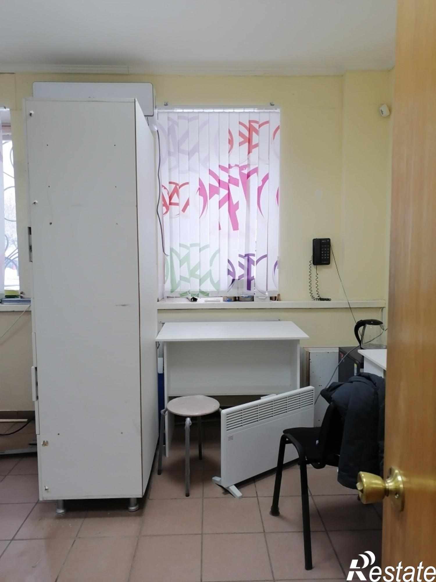 Сдать офис, помещение под офис за 90 000 рублей на Володарского ул., 179
