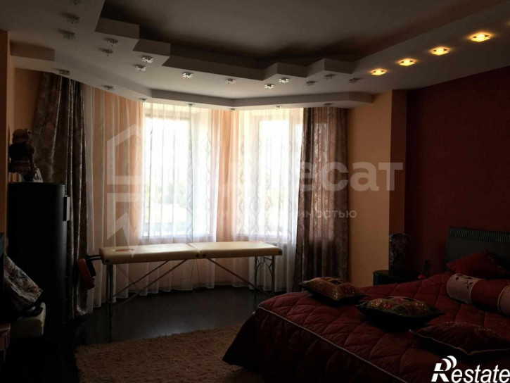 3-комн квартира ул. Канунникова,  д.9