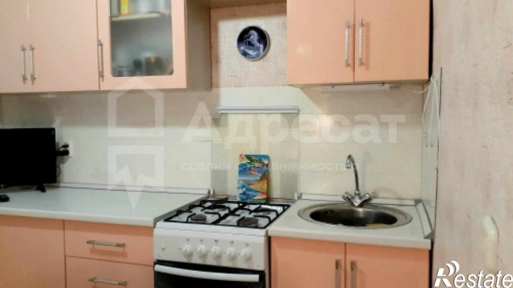 2-комн квартира ул. Германа Титова,  д.8