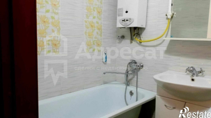 2-комн квартира ул. Германа Титова,  д.8