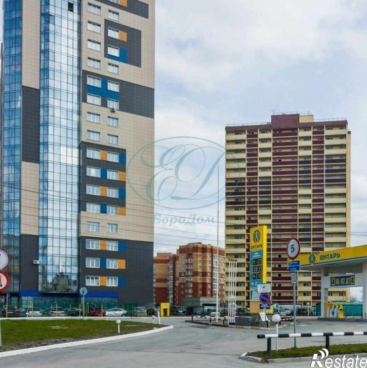 1-комн квартира пр-кт Дзержинского,32а